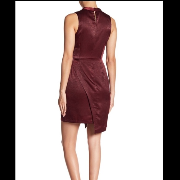 J.O.A Los Angeles Wine Asymmetrical Halter Dress - Picture 2 of 7